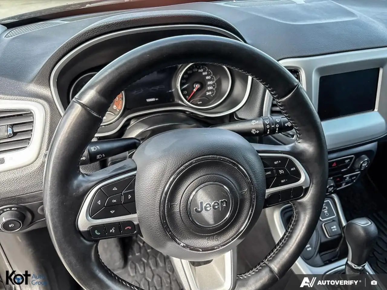 Jeep Compass photo Jeep Compass