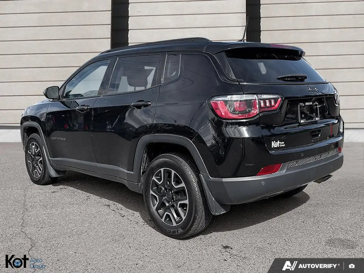 Jeep Compass photo Jeep Compass
