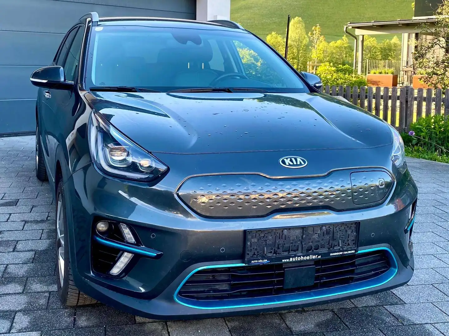 Kia e-Niro Niro EV 39,2kWh Gold Aut. Gold Grau - 1