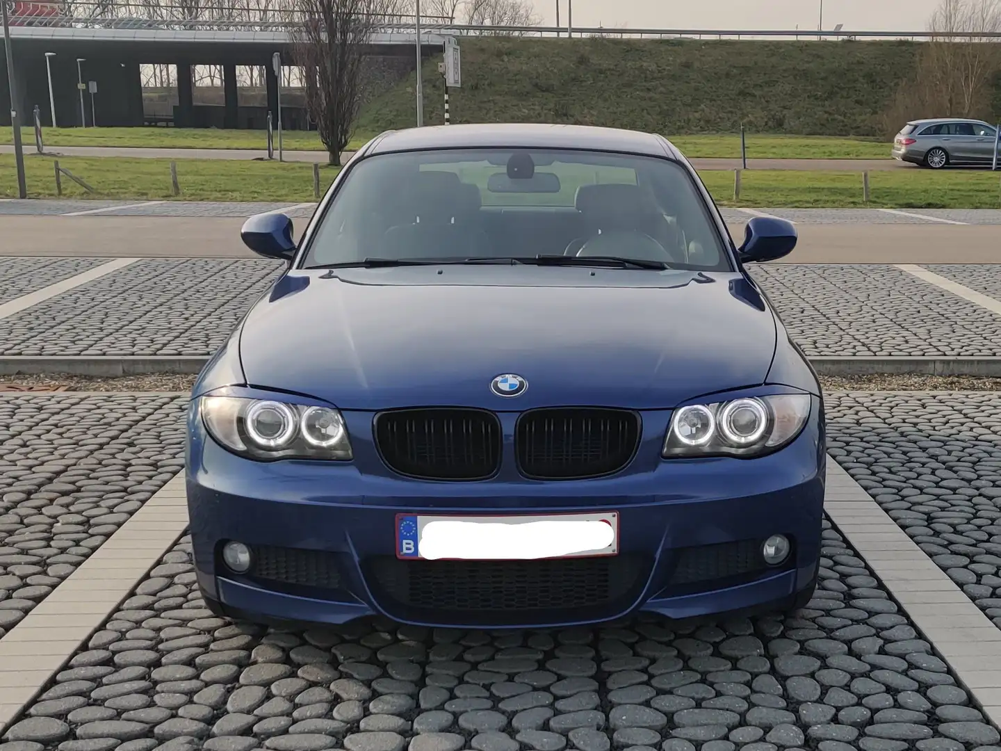 BMW 118 118d Coupe M Sportpaket Blauw - 2