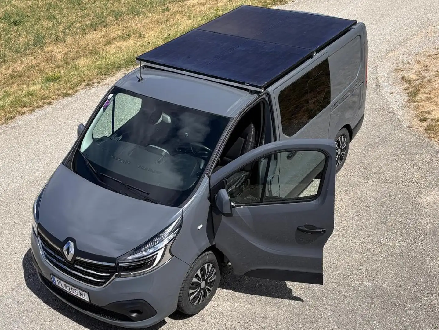 Renault Trafic Business Grau - 1
