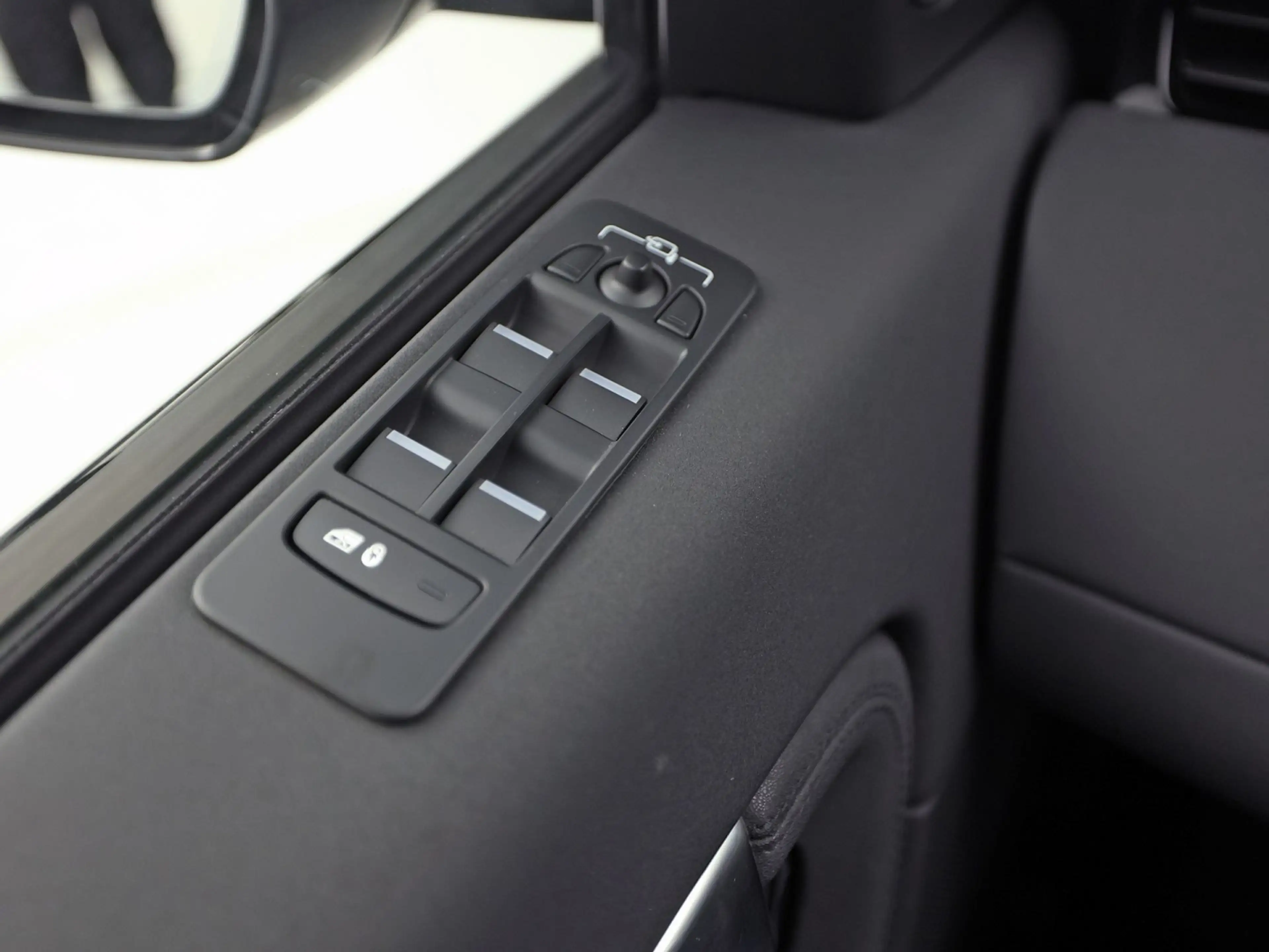 Land Rover Discovery Sport 1.5 P300E PHEV Dynamic S 4WD Automaat (FACELIFT, S — photo 33