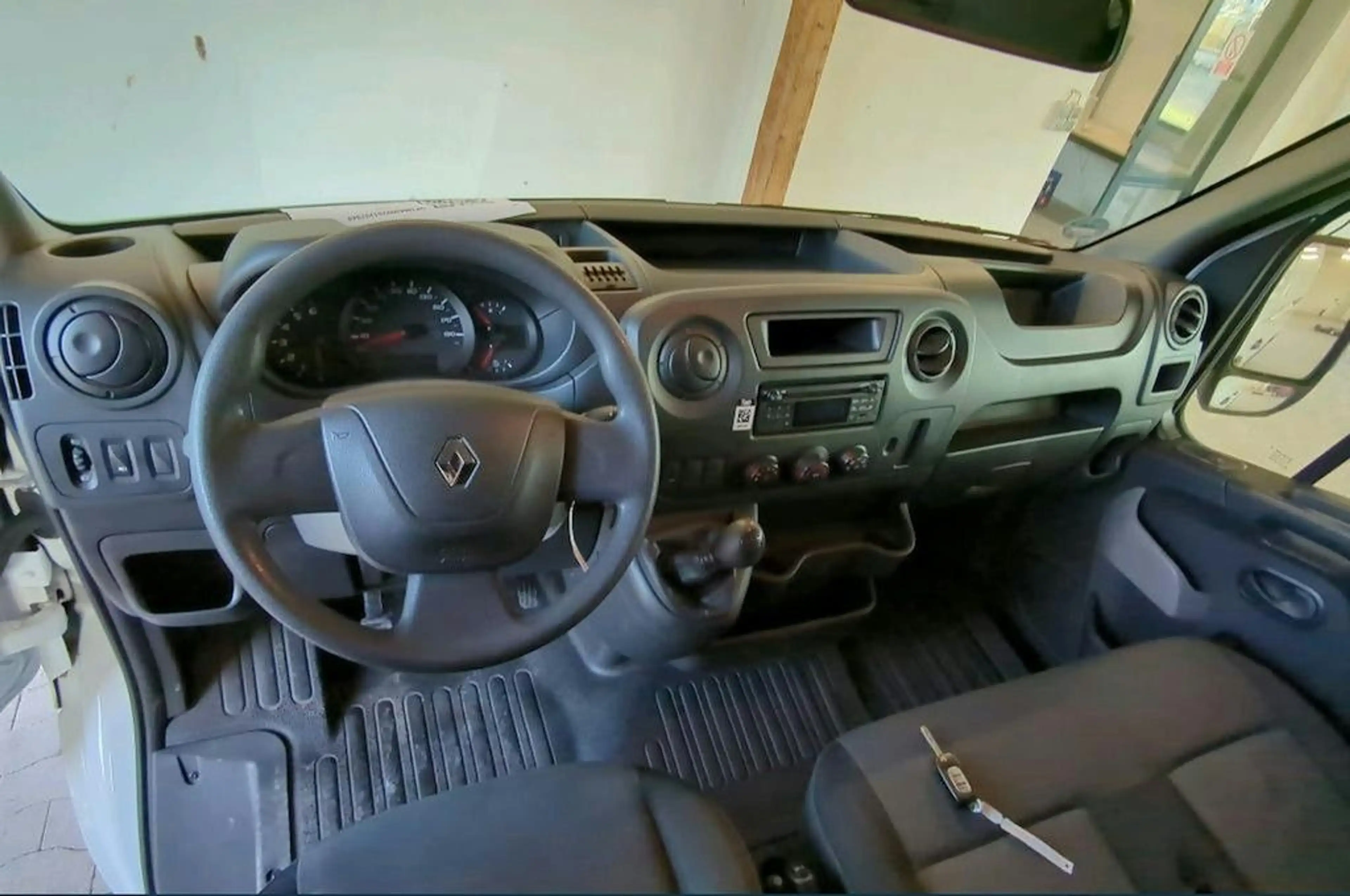 Renault Master III Kasten L3H2 HKa 3,5t mit Ausbau — photo 9