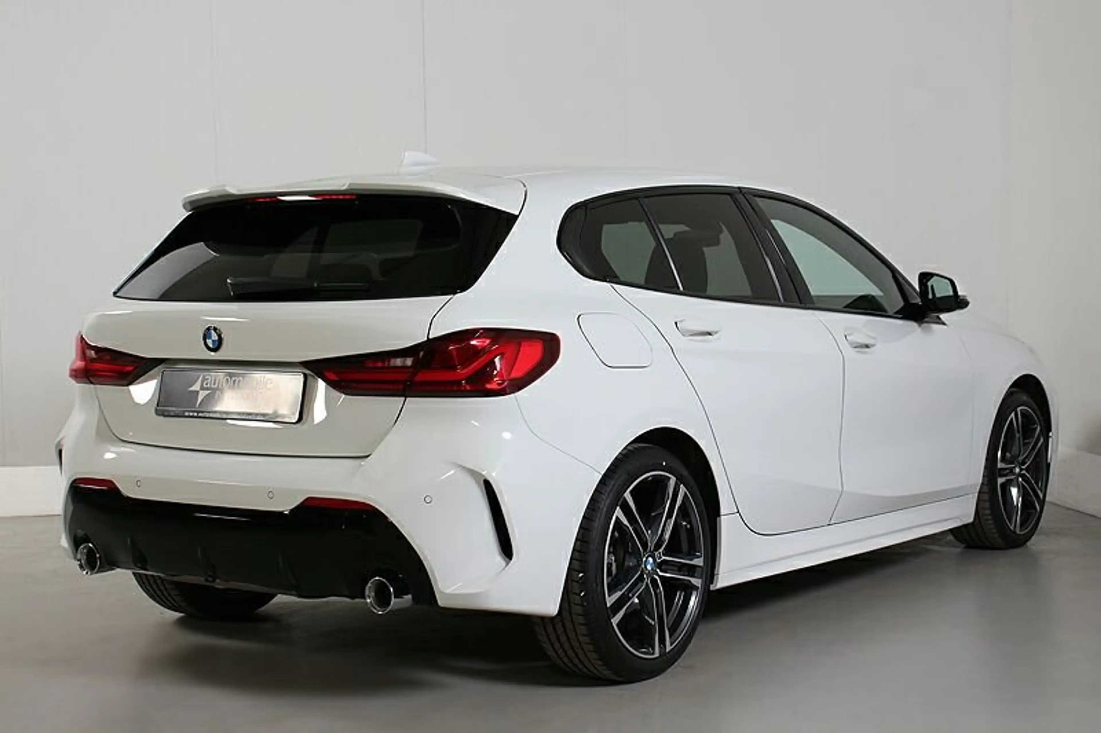 BMW 118 d M Sport LED AHK DAB HiFi Sitzheizung — photo 5