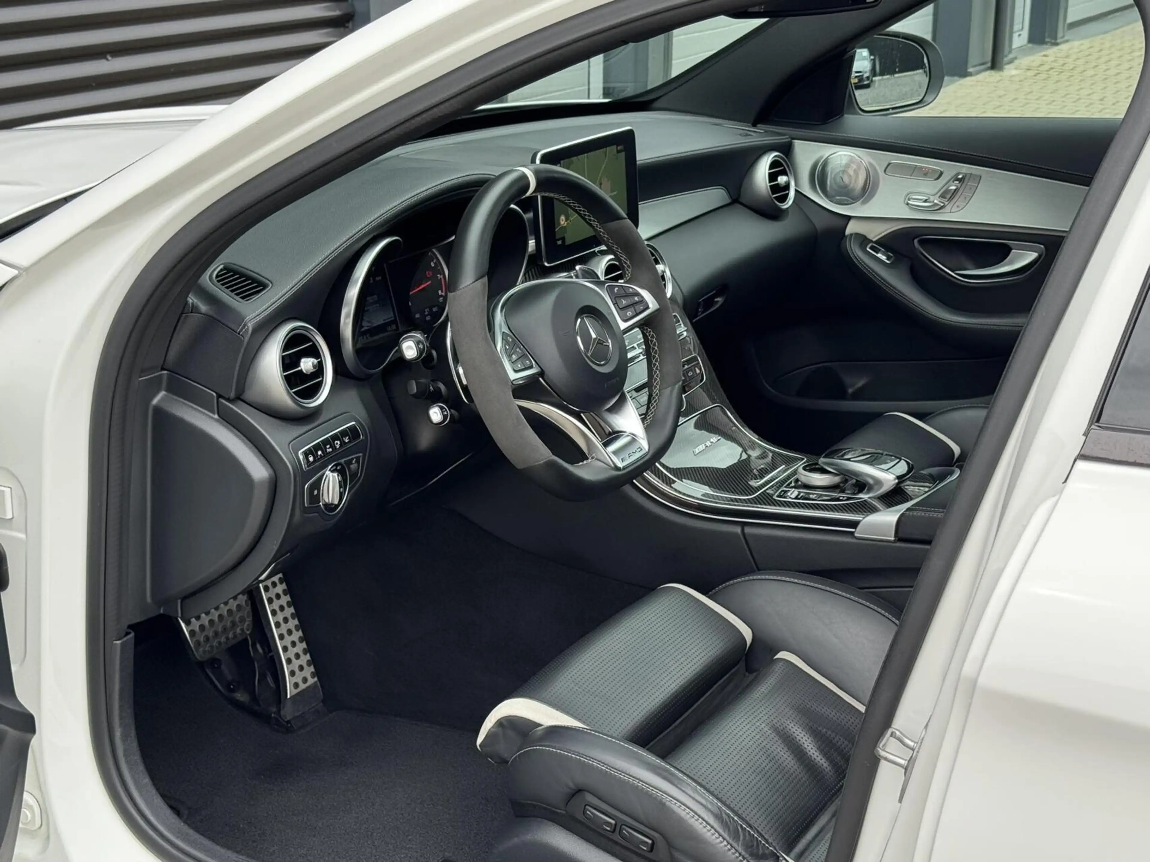 Mercedes-Benz C 63 AMG Estate S Edition 1 |Pano|Kuipstoelen|Keramisch|360 — photo 4