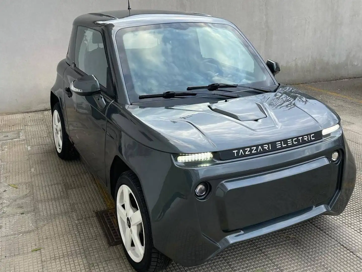 Tazzari EV Zero Evo - 1