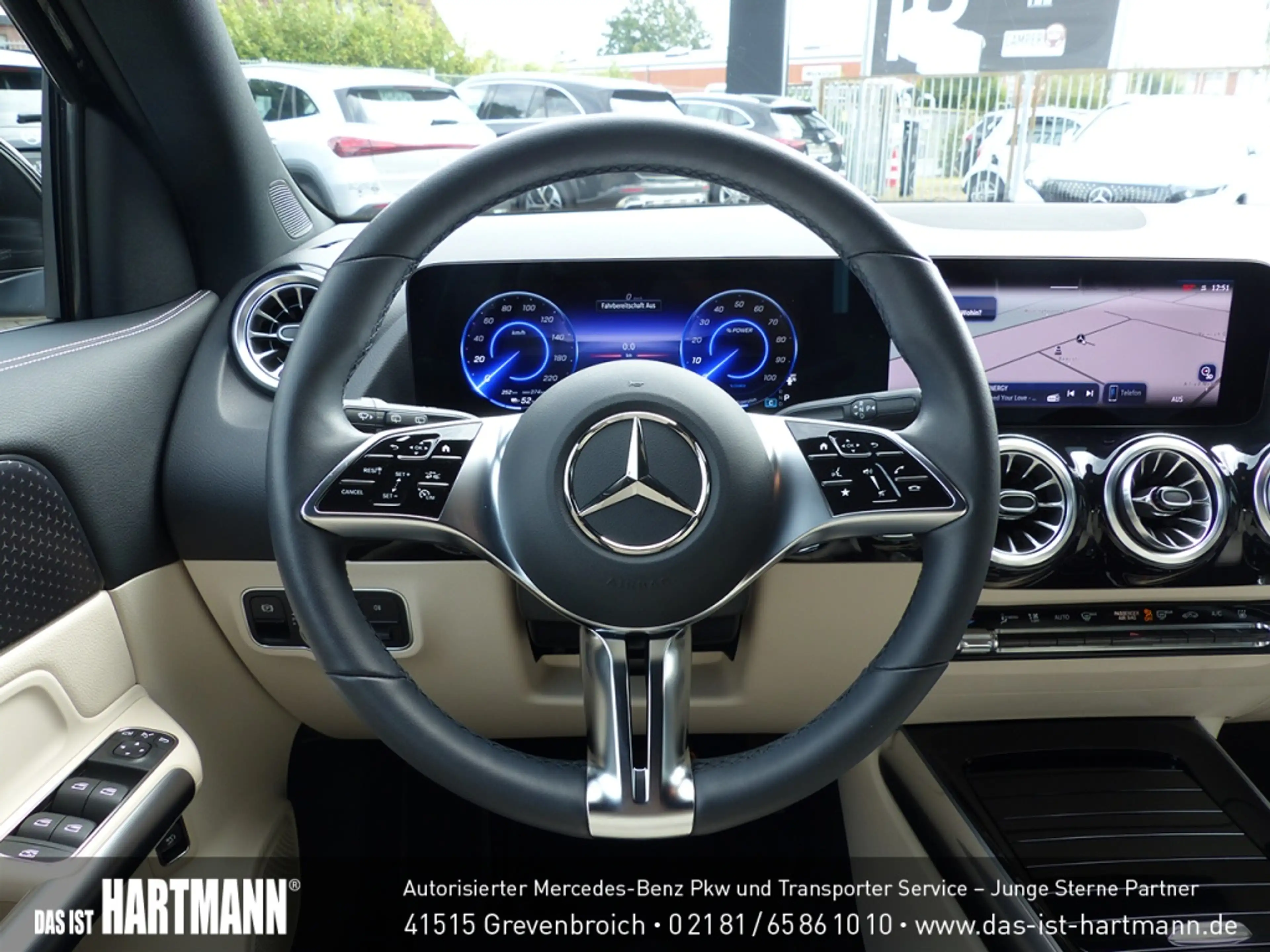 Mercedes-Benz EQA 250 + 250+ //20"AMG+RÜF-KAM+TOTWINKEL+CARPLAY — photo 8