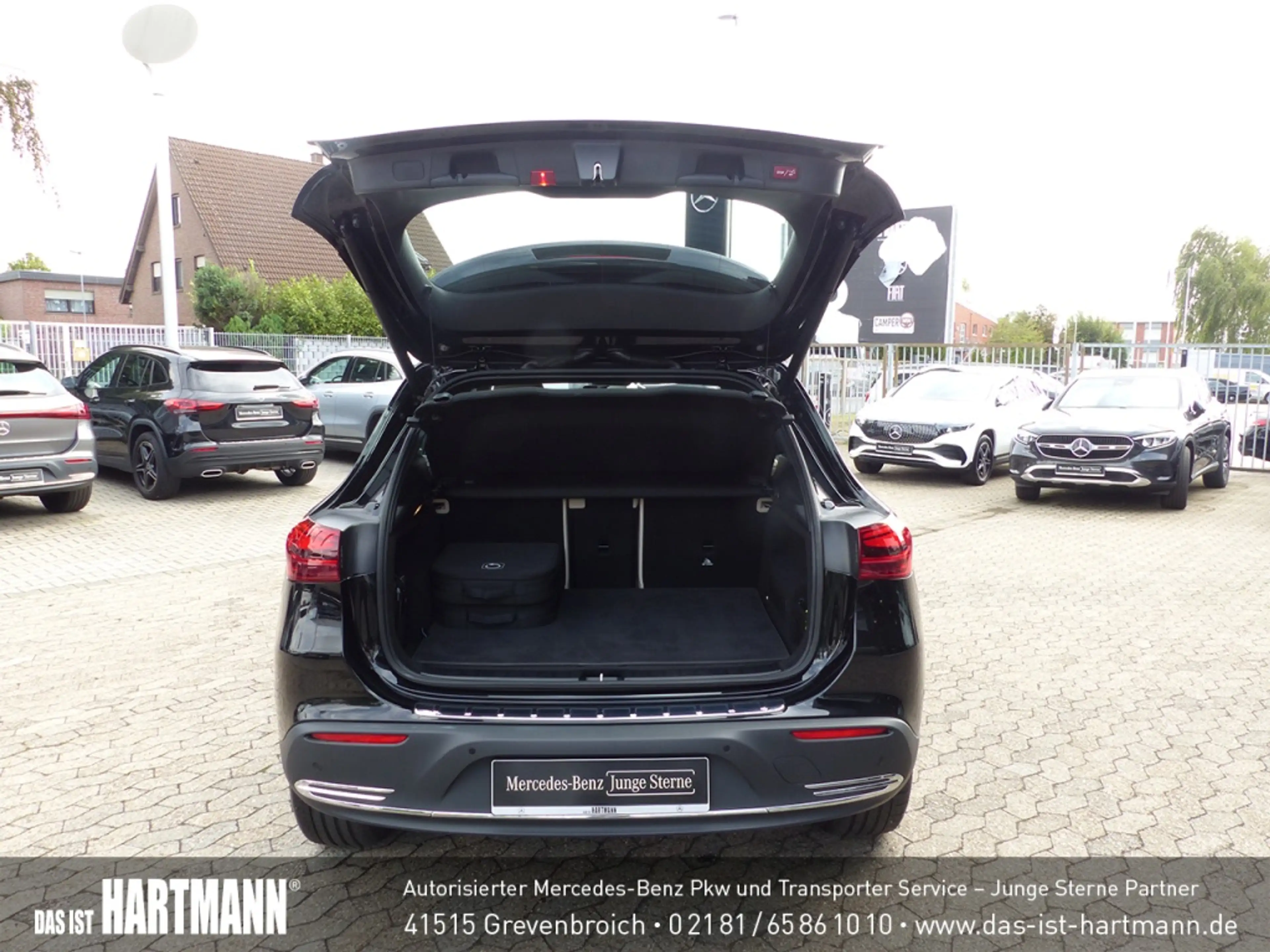 Mercedes-Benz EQA 250 + 250+ //20"AMG+RÜF-KAM+TOTWINKEL+CARPLAY — photo 12