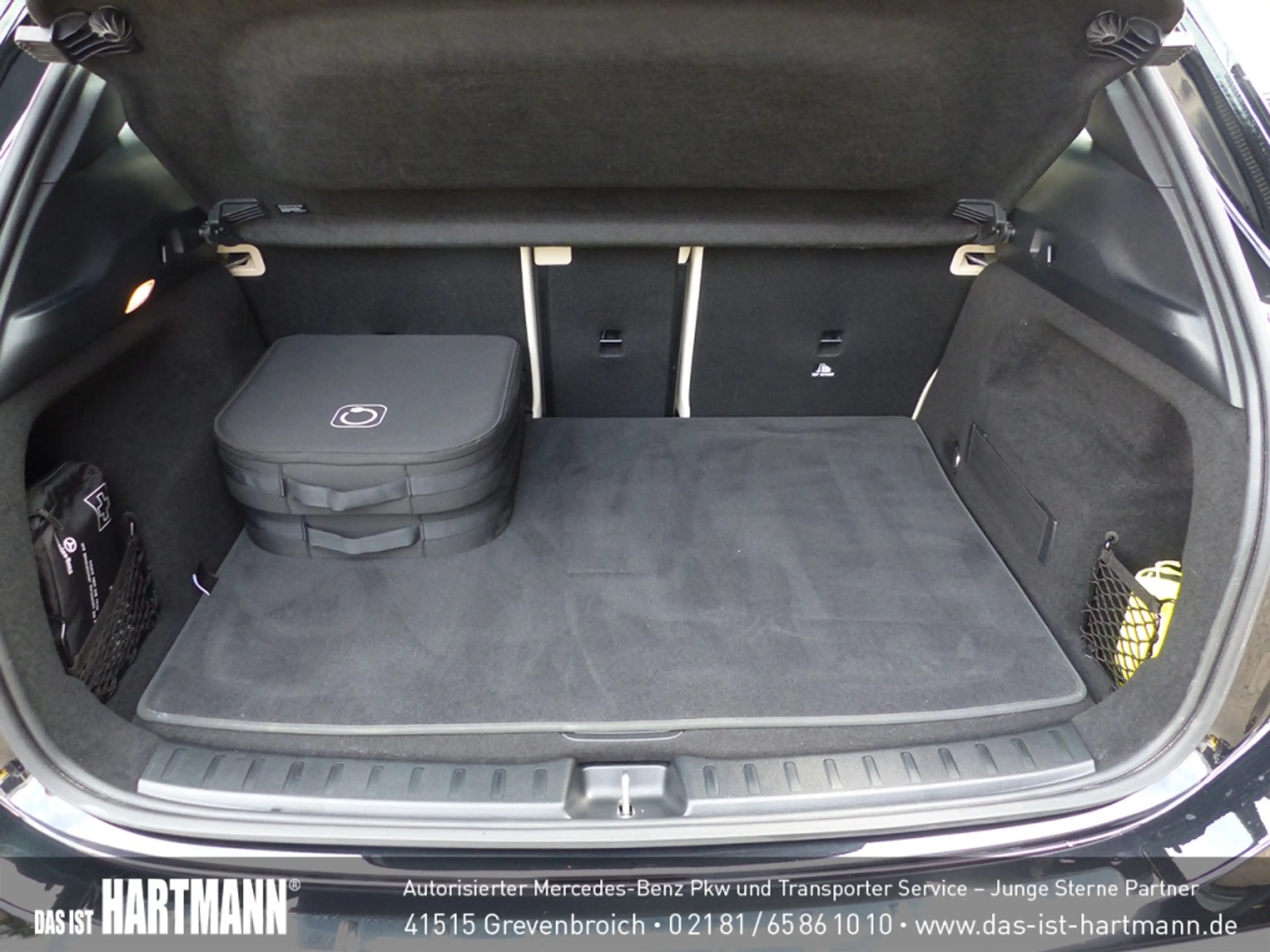Mercedes-Benz EQA 250 + 250+ //20"AMG+RÜF-KAM+TOTWINKEL+CARPLAY — photo 13