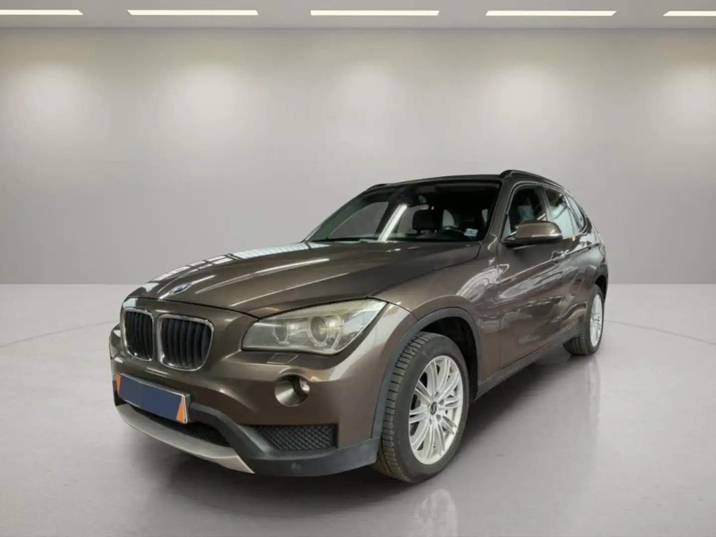BMW X1 sDrive20i Marrón - 1