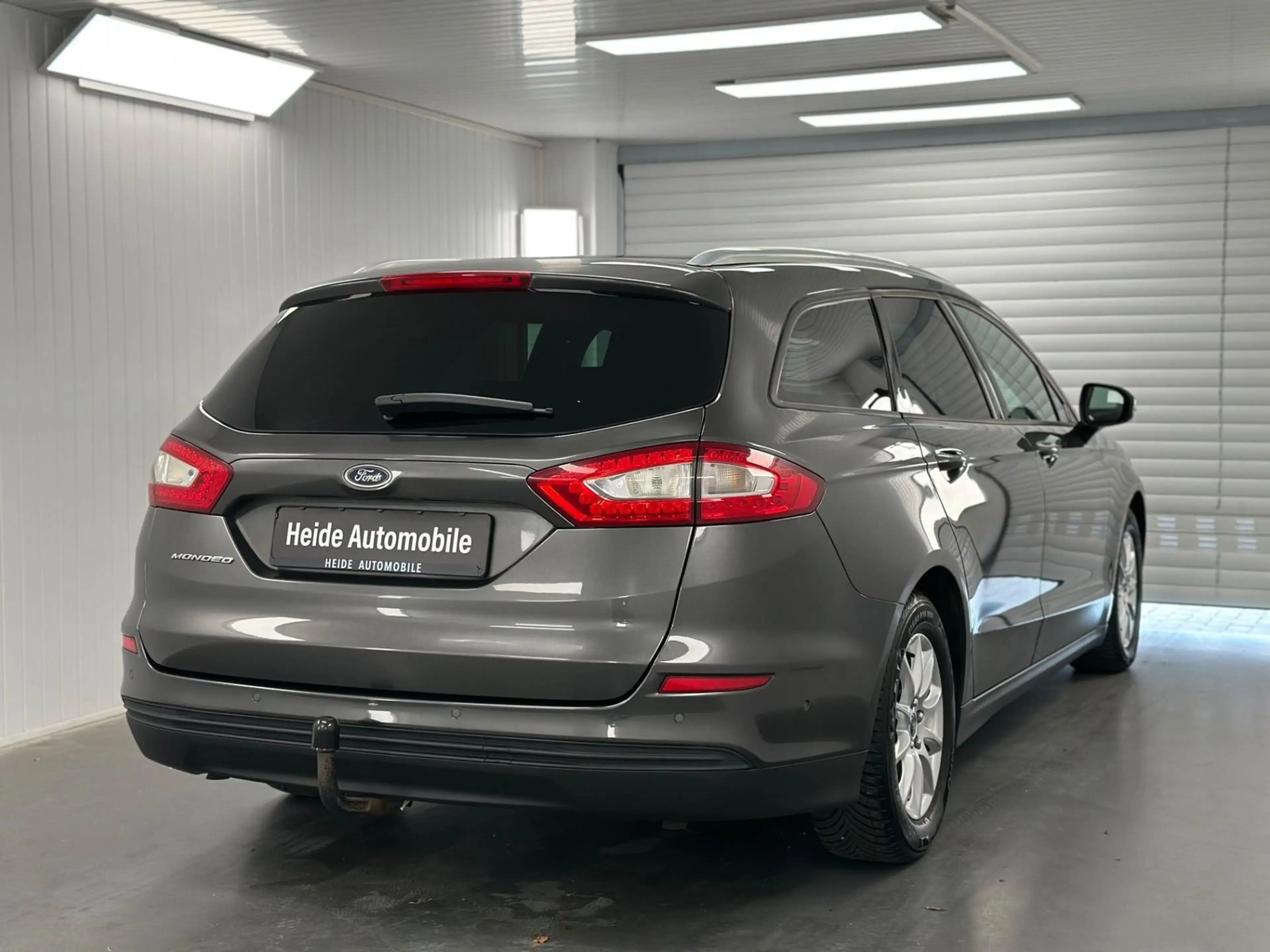 Ford Mondeo 2.0 TDCi Business Edition Start/Stopp — photo 6