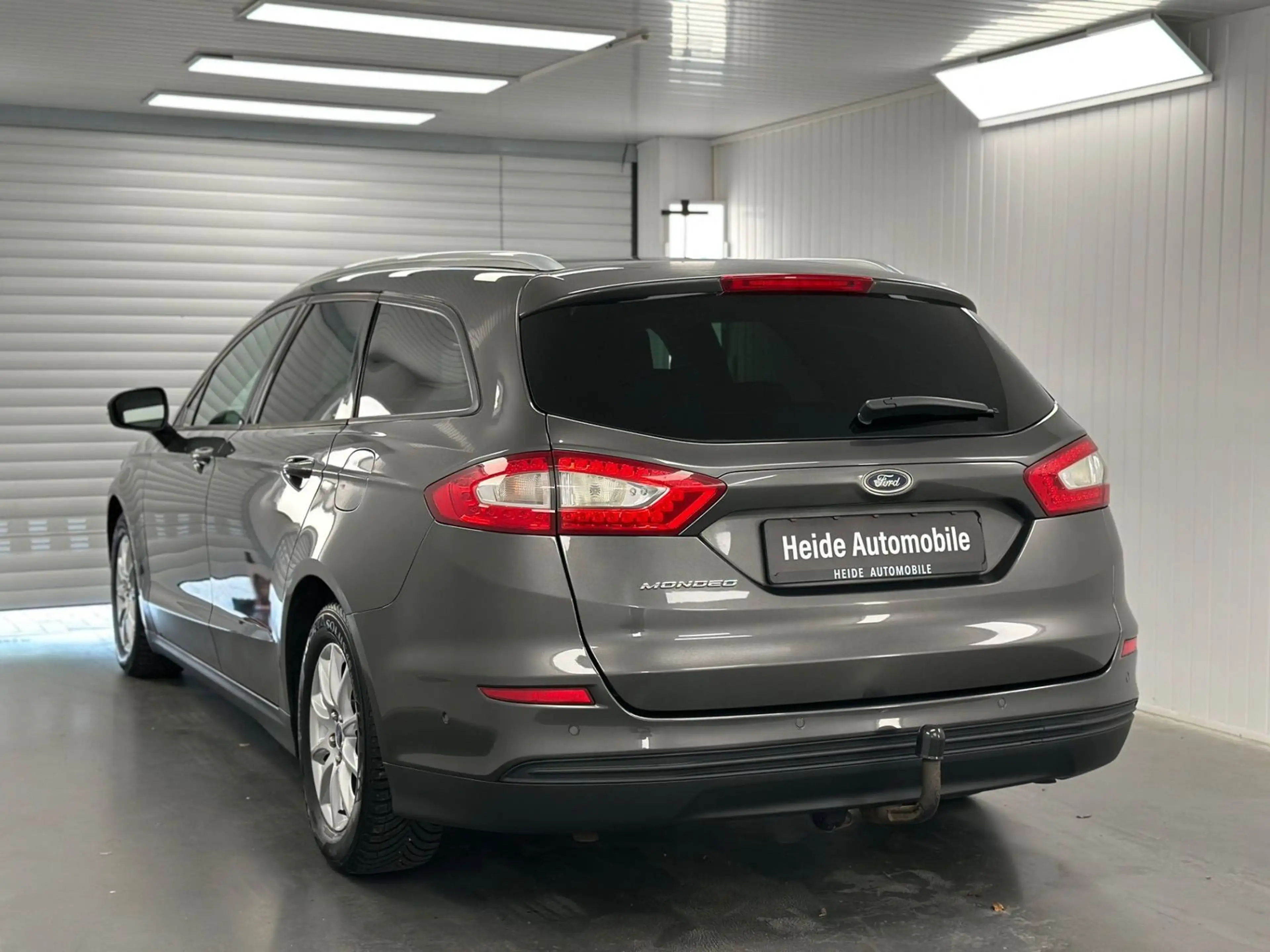Ford Mondeo 2.0 TDCi Business Edition Start/Stopp — photo 8