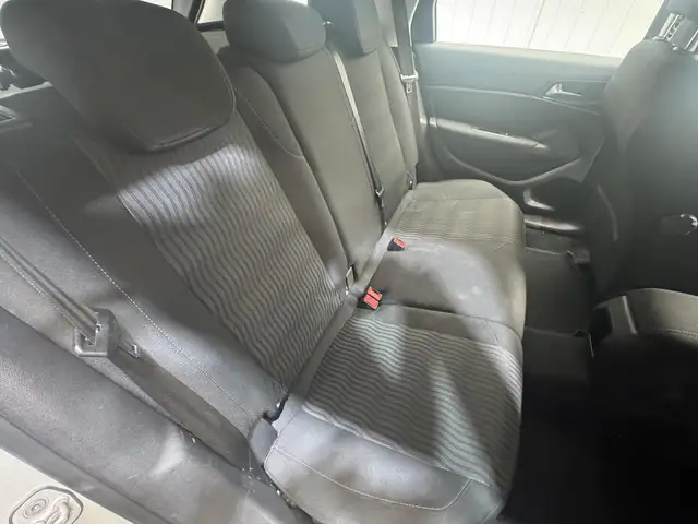Peugeot 308 view 24