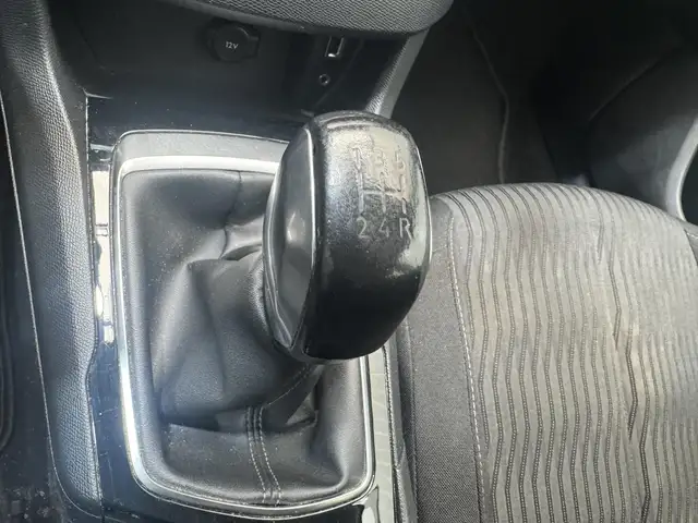 Peugeot 308 view 15
