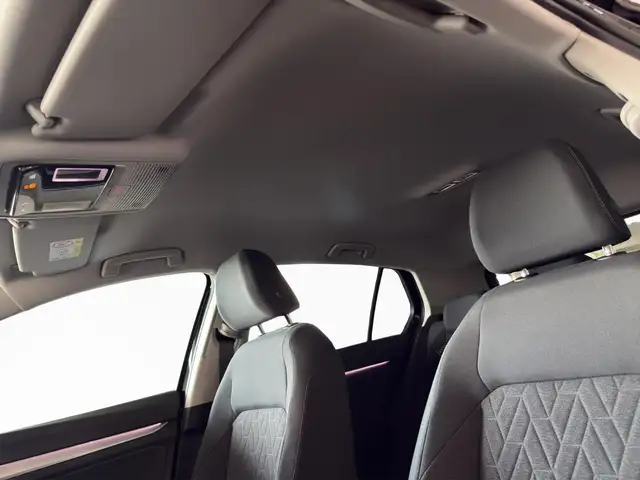 Volkswagen Golf view 15