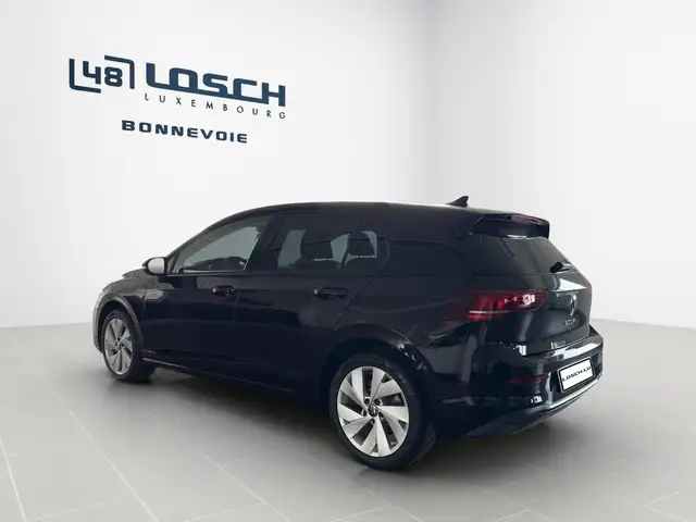 Volkswagen Golf view 5