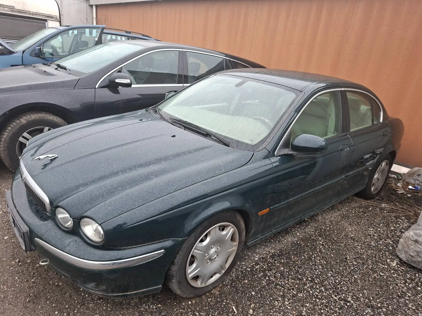 Jaguar X-Type 2.5 Benzin  141000km Grün - 1