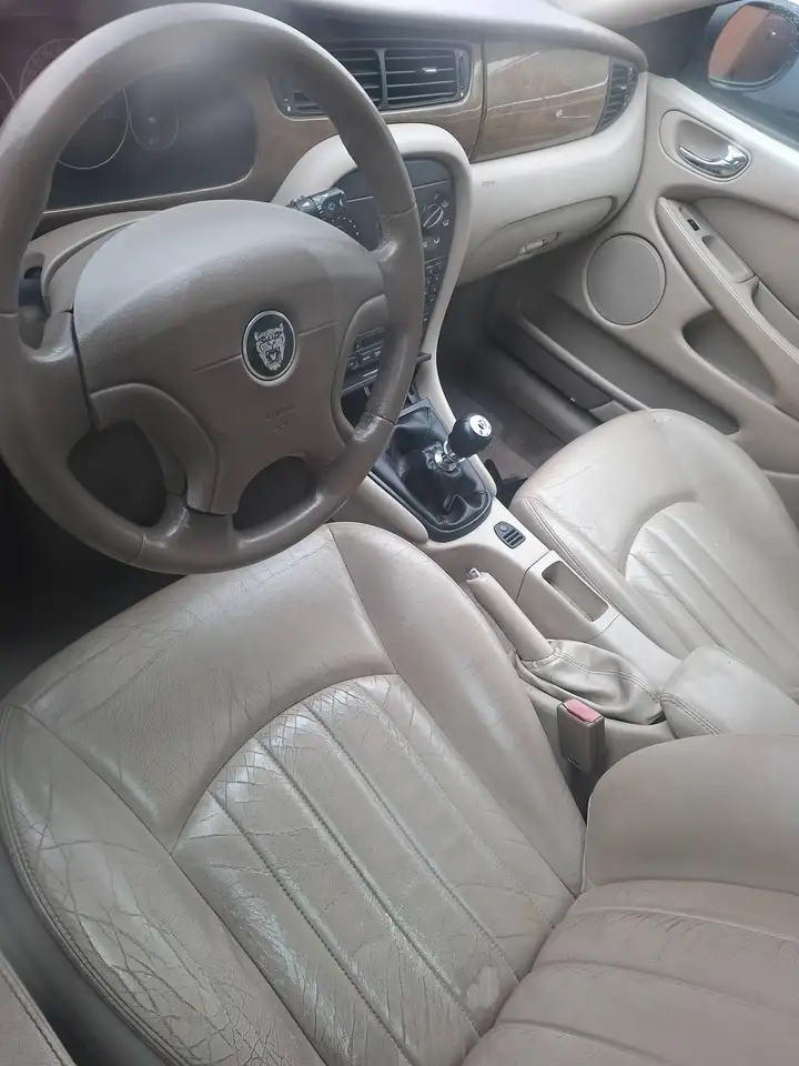 Jaguar X-Type 2.5 Benzin 141000km, foto 5