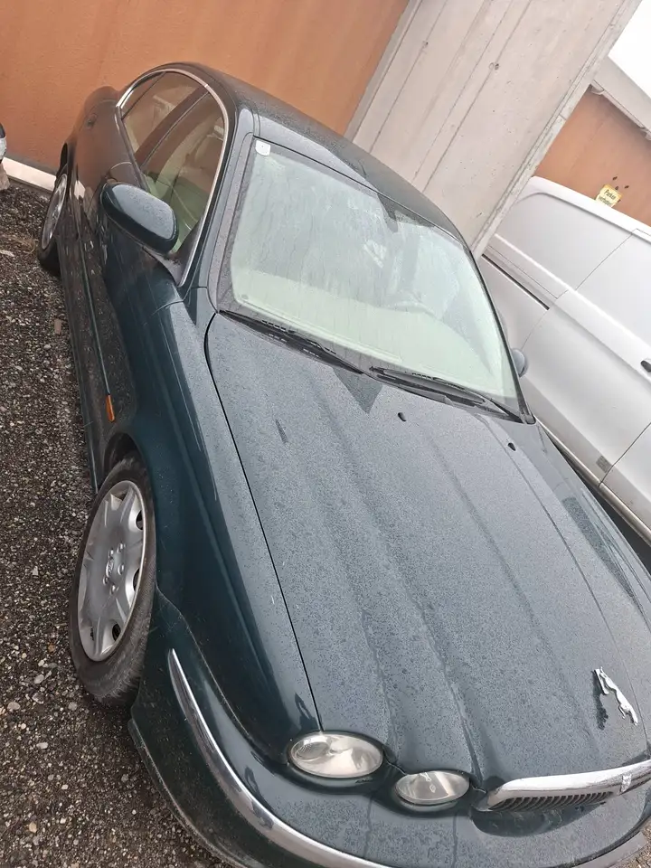 Jaguar X-Type 2.5 Benzin 141000km, foto 3