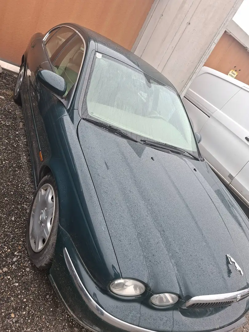 Jaguar X-Type 2.5 Benzin  141000km Grün - 2
