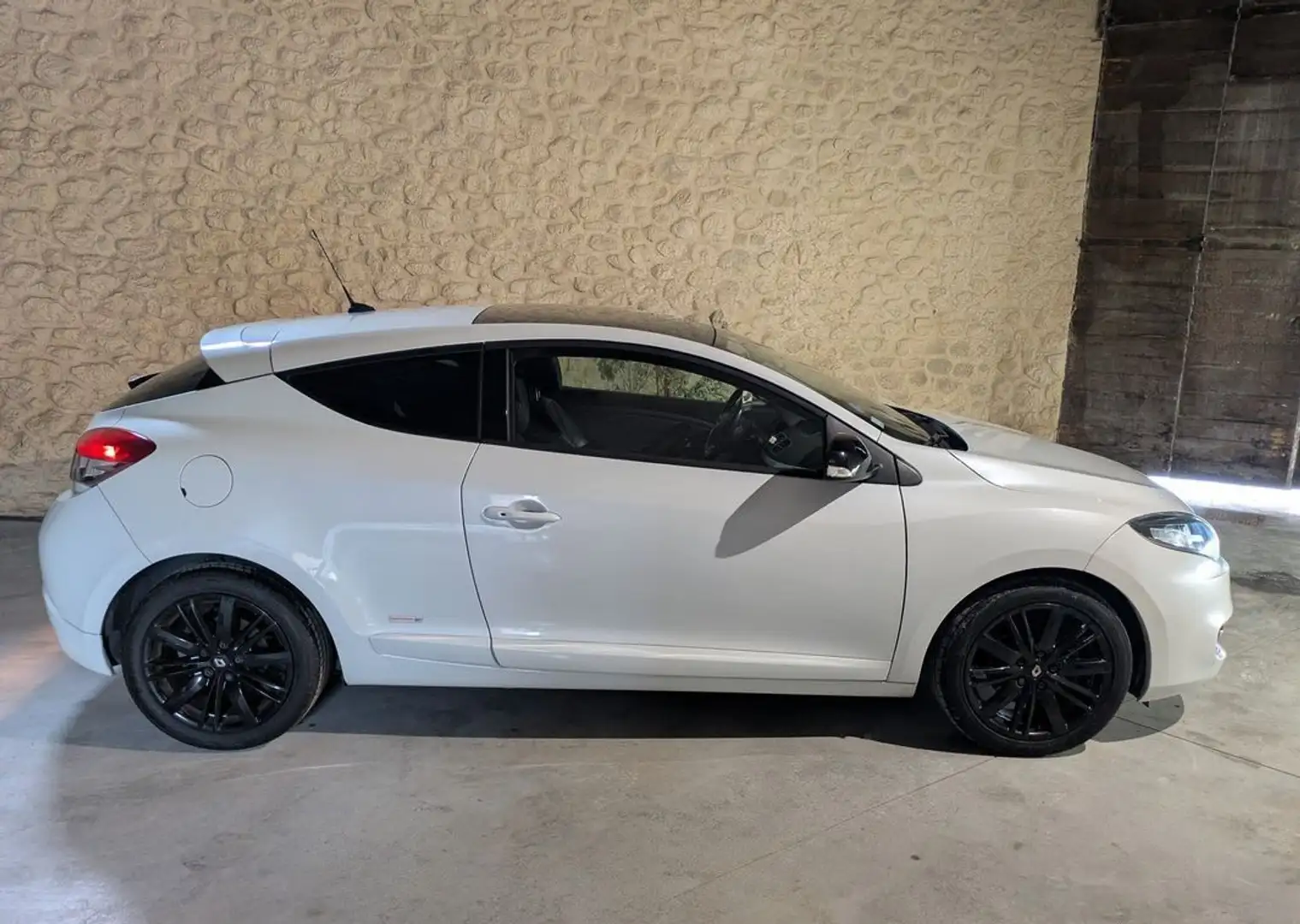 Renault Megane Mégane III Coupé 130ch édition monaco GP Blanc - 2