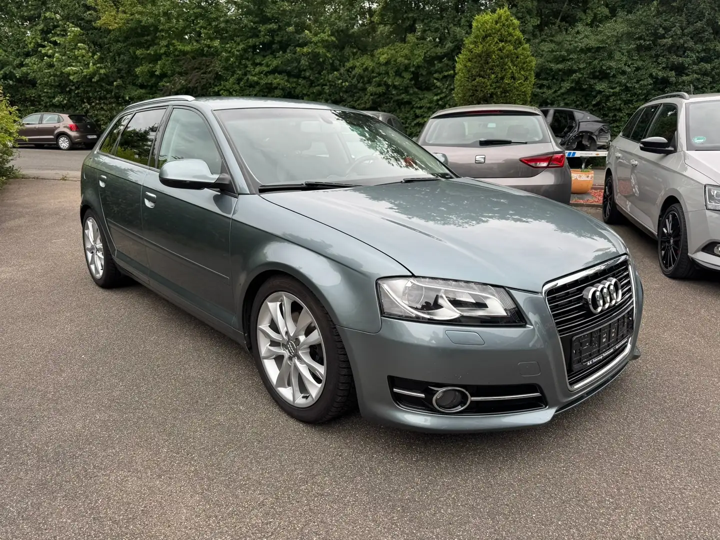 Audi A3 1.4 TFSI Ambition S-Tronic *Inspektion&TÜV Neu* Grau - 2