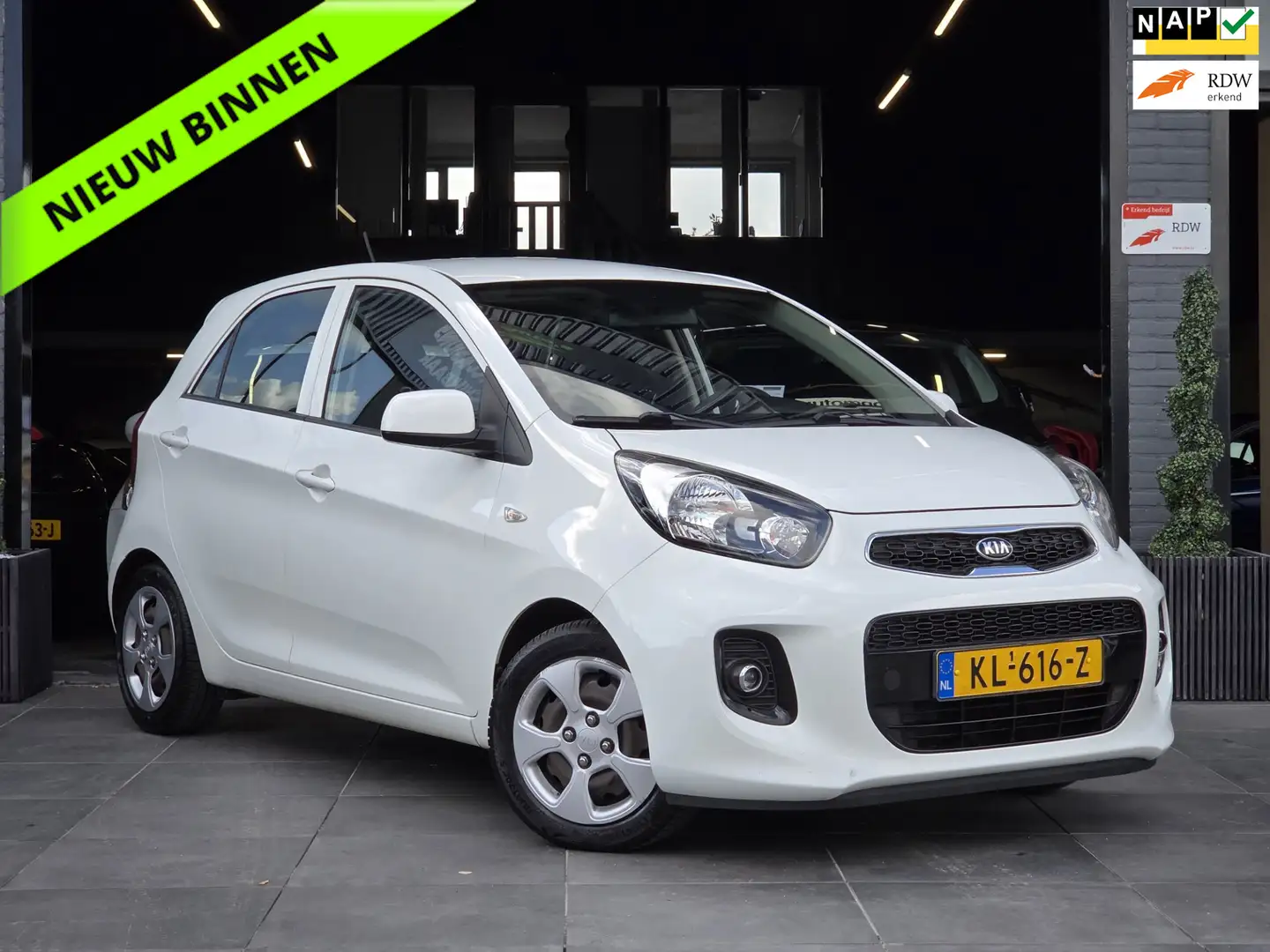 Kia Picanto 1.0 CVVT ComfortLine|5 Deuren|Airco|NAP|APK|AUX Blanco - 1