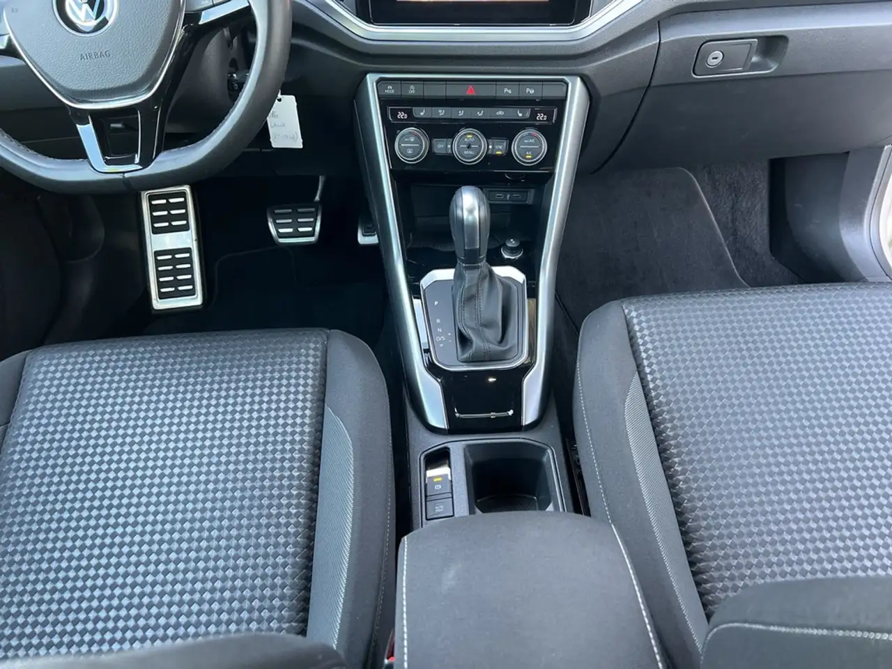 Volkswagen T-Roc Cabriolet 1.5 TSI DSG Active *Navi*Kamera* 9