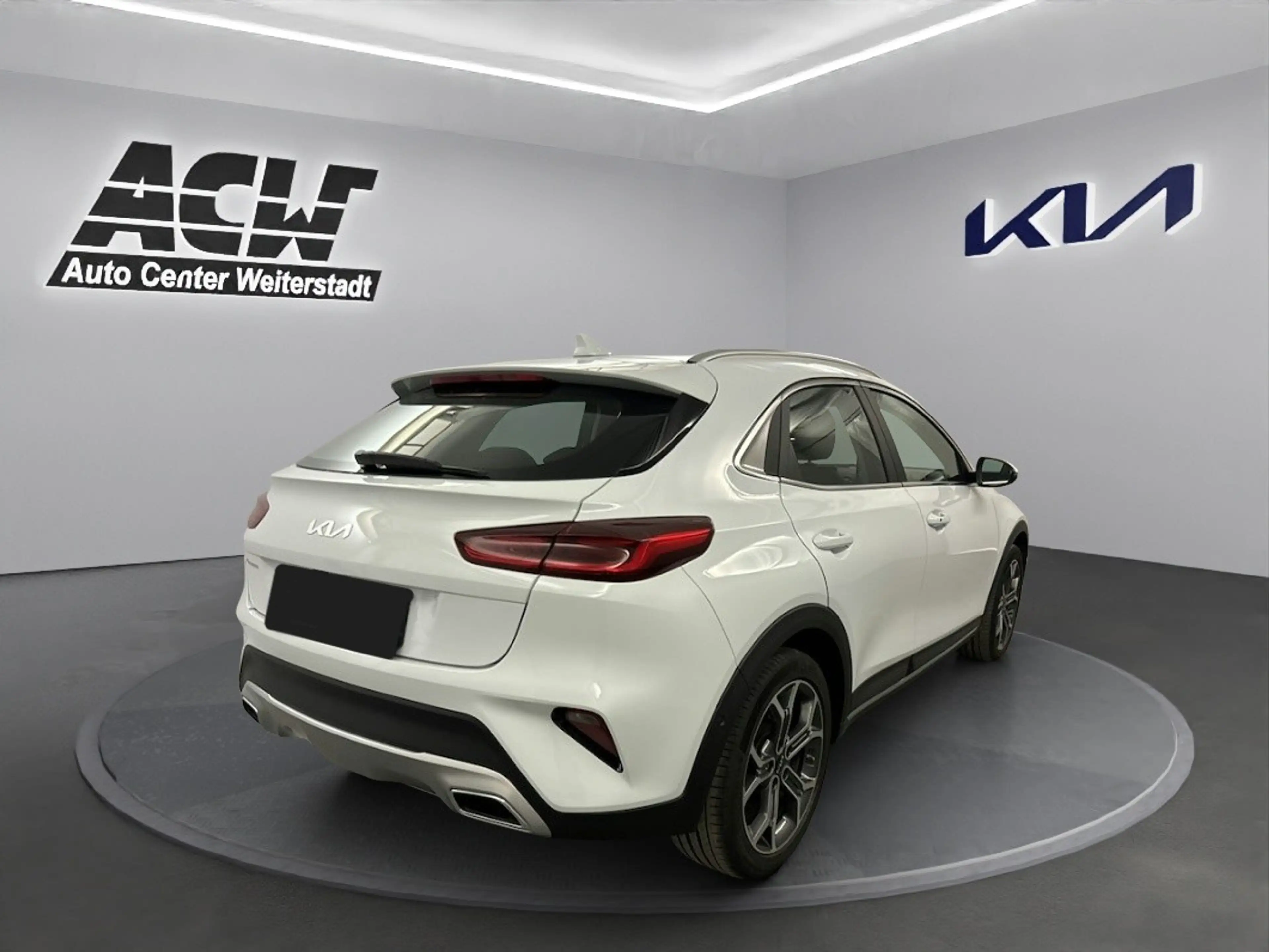 Kia XCeed XCEED 1.6 PHEV DCT SPIRIT NAVI KAMERA E.HECKKLAPPE — photo 3