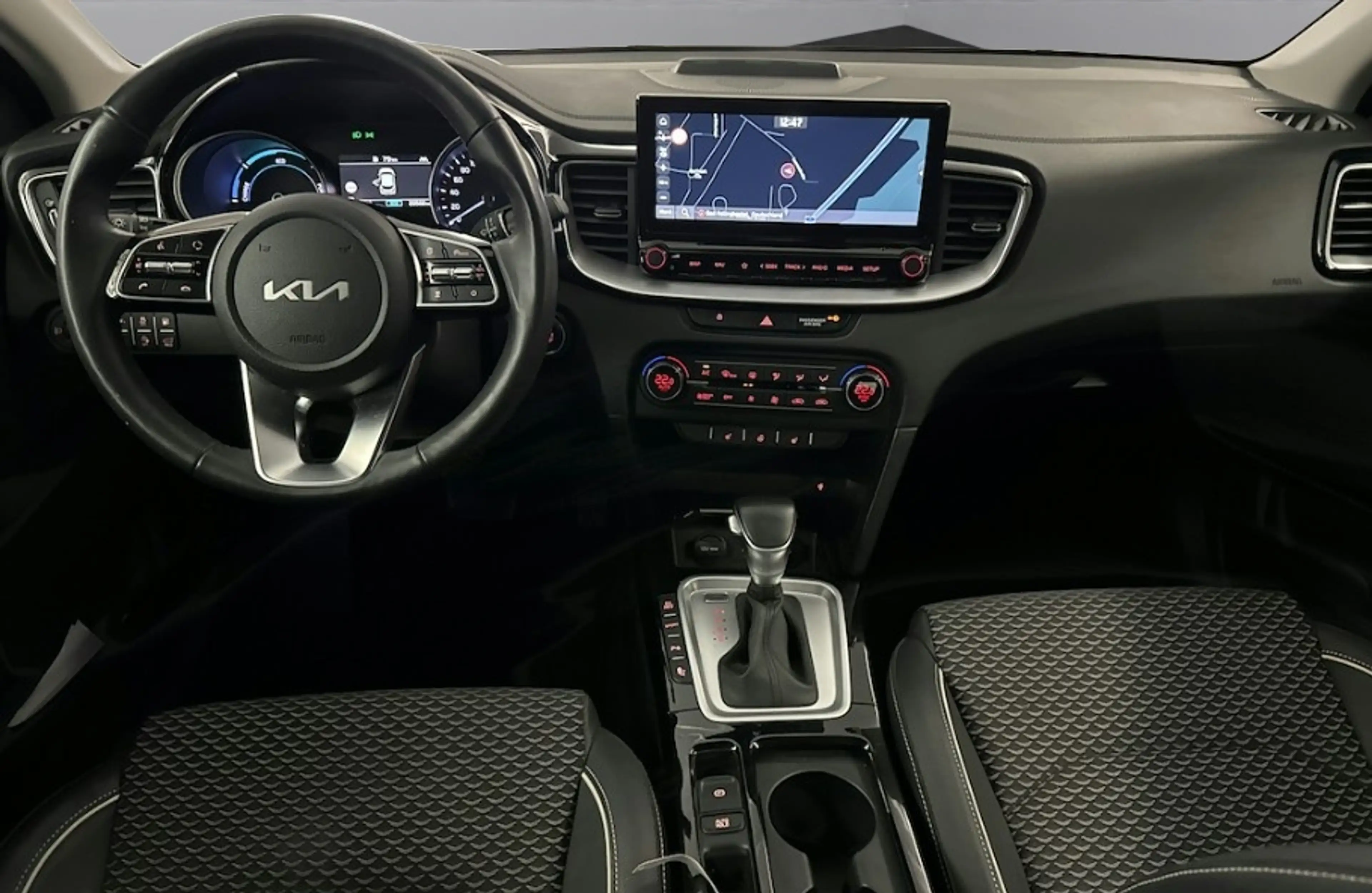 Kia XCeed XCEED 1.6 PHEV DCT SPIRIT NAVI KAMERA E.HECKKLAPPE — photo 8
