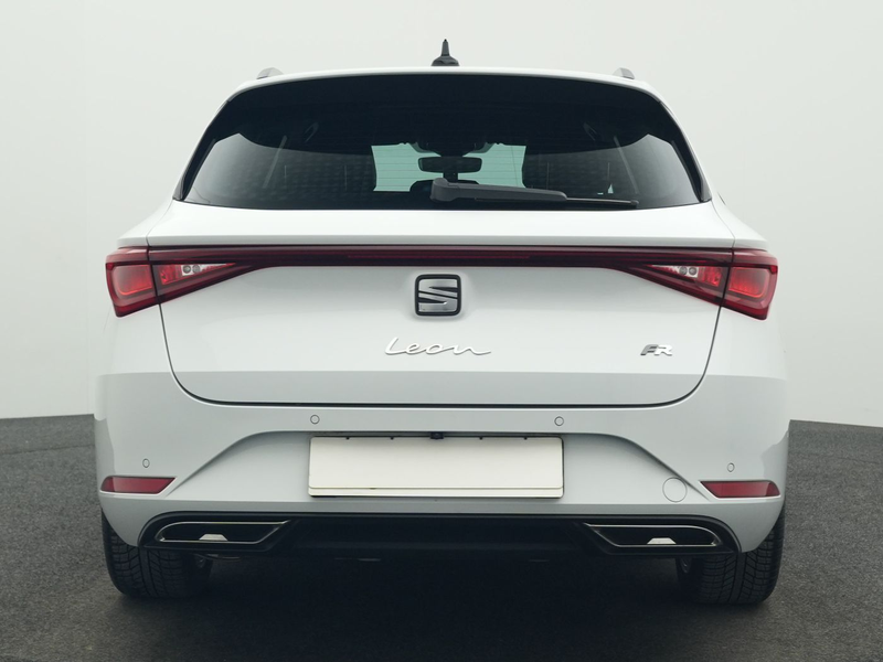 SEAT Leon Sportstourer 1.5 eTSI DSG FR LED NAVI ACC SIDEASS — photo 27