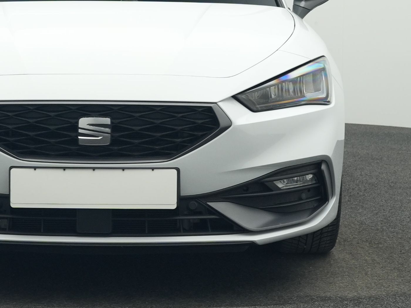 SEAT Leon Sportstourer 1.5 eTSI DSG FR LED NAVI ACC SIDEASS — photo 14