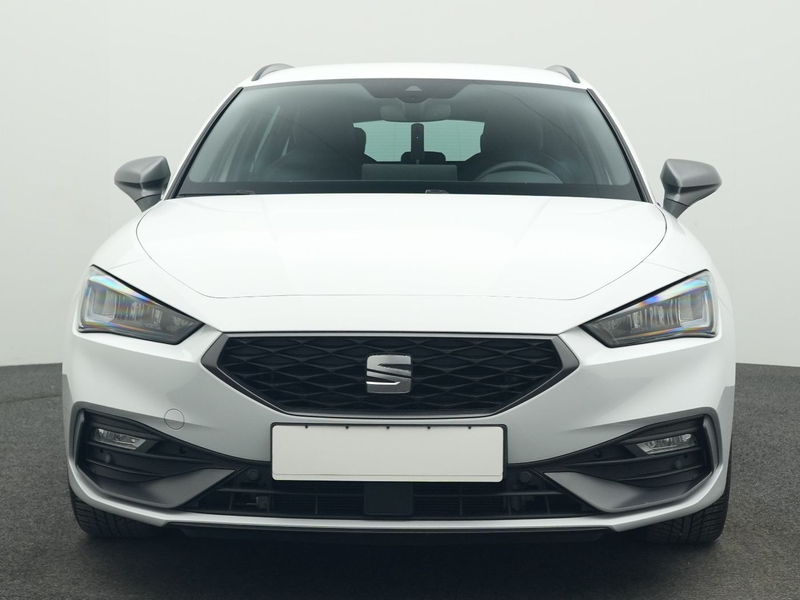 SEAT Leon Sportstourer 1.5 eTSI DSG FR LED NAVI ACC SIDEASS — photo 3