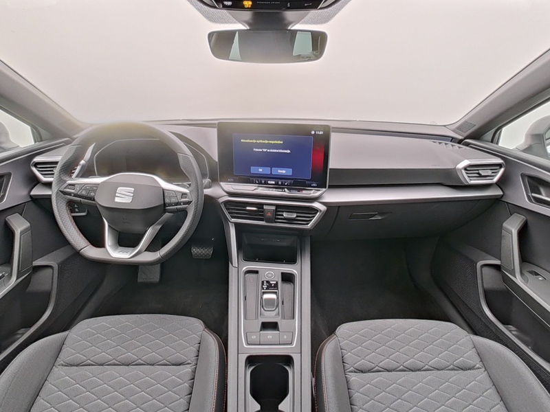 SEAT Leon Sportstourer 1.5 eTSI DSG FR LED NAVI ACC SIDEASS — photo 7