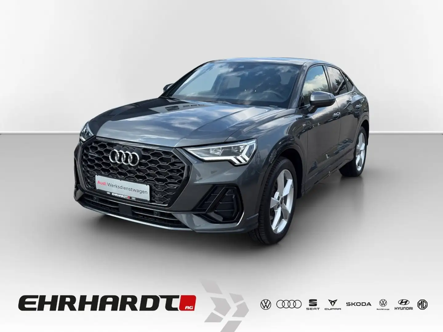 Audi Q3 Sportback S line 40 TFSI quattro S tronic AHK*P... Grau - 1