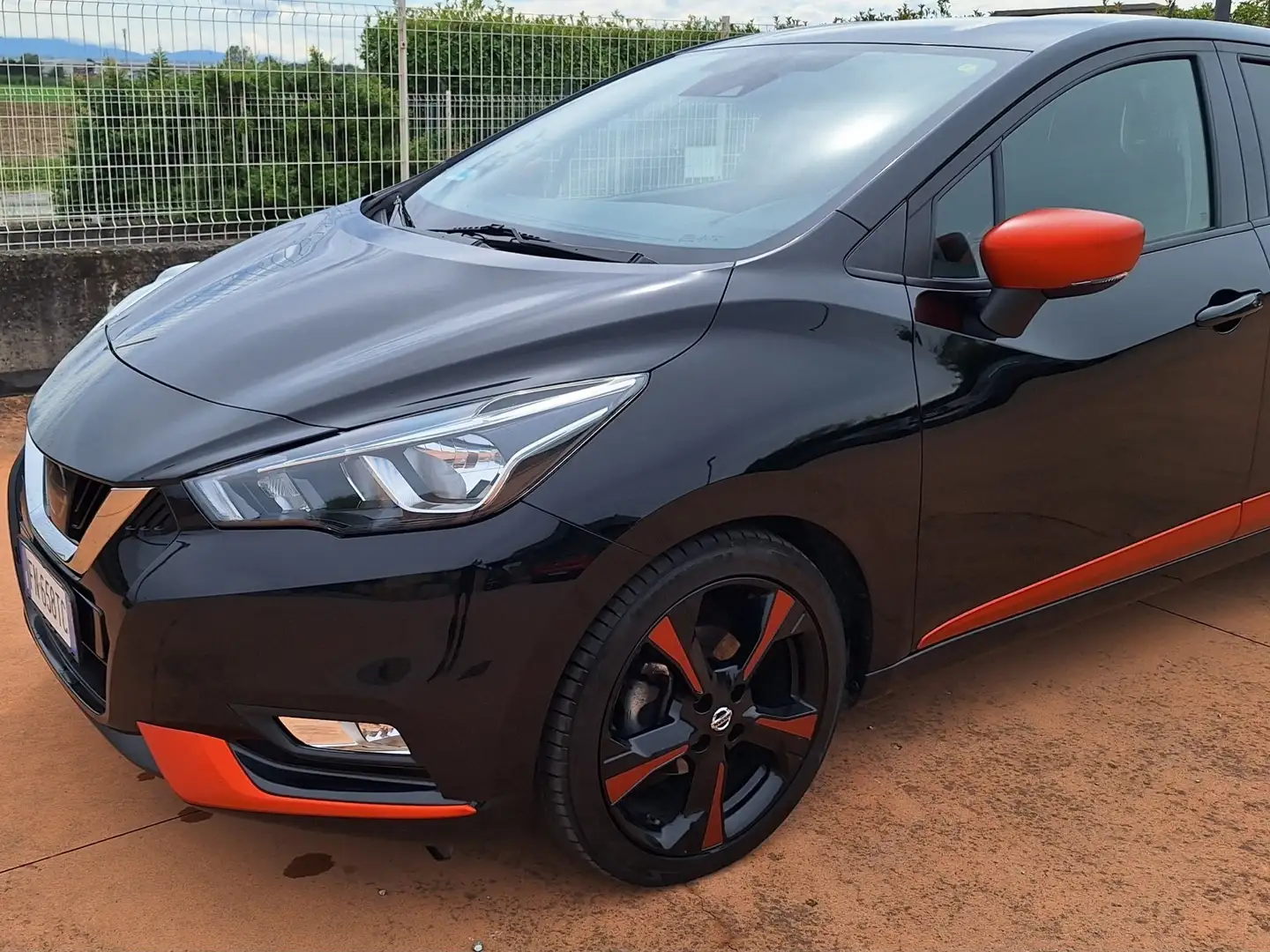 Nissan Micra 0.9 Tekna 90cv - 1