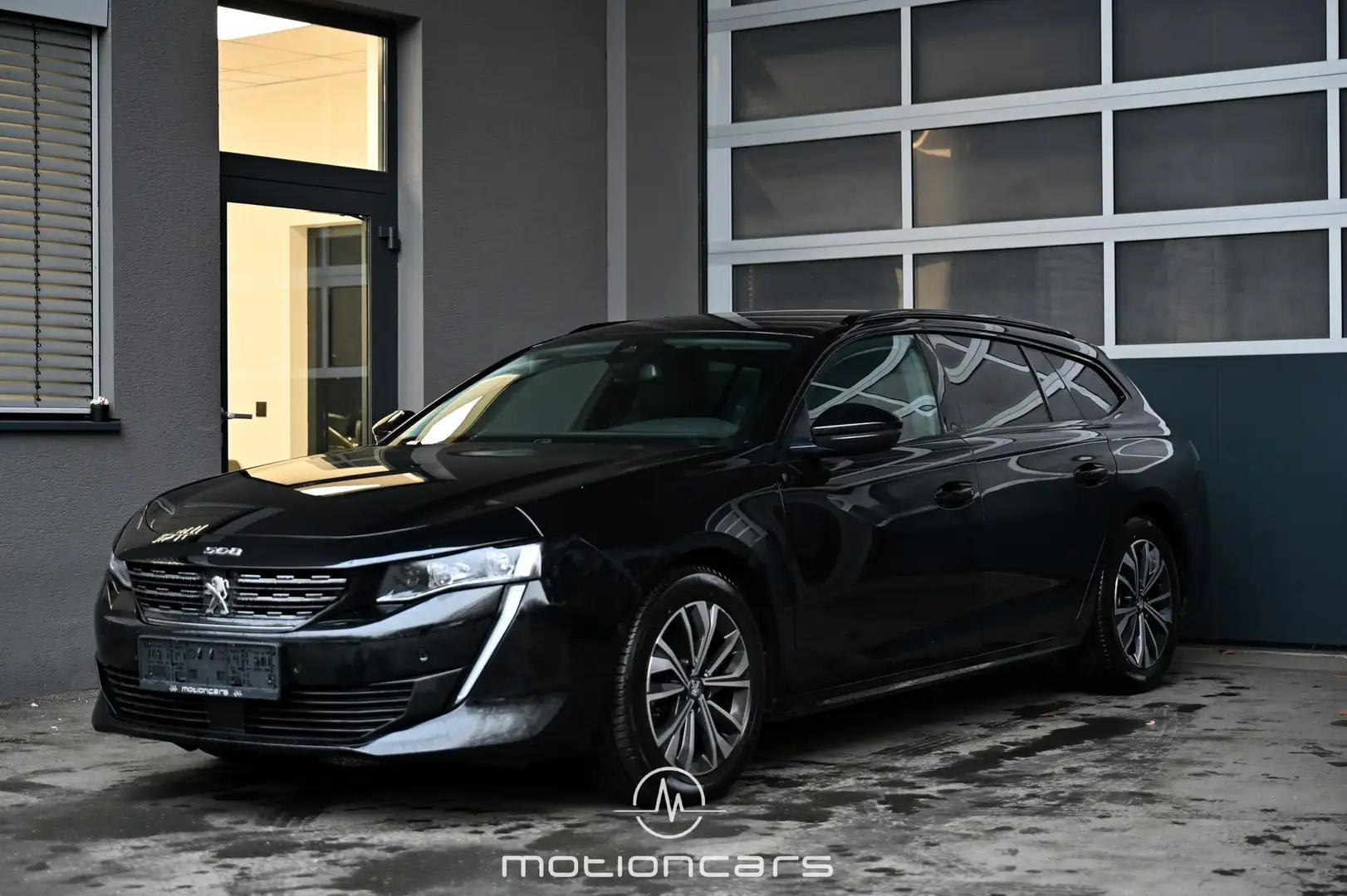 Peugeot 508 1.2 PureTech 130 SW Allure Pack Pickerl NEU EXP € Schwarz - 1