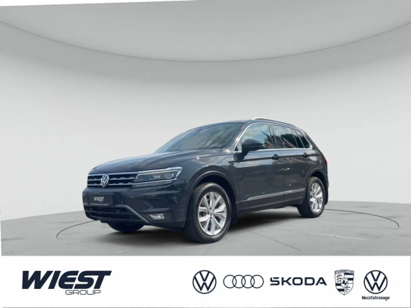 Volkswagen Tiguan Highline 2.0 TSI DSG 4MO Navi HUD SHZ PDC Grau - 1