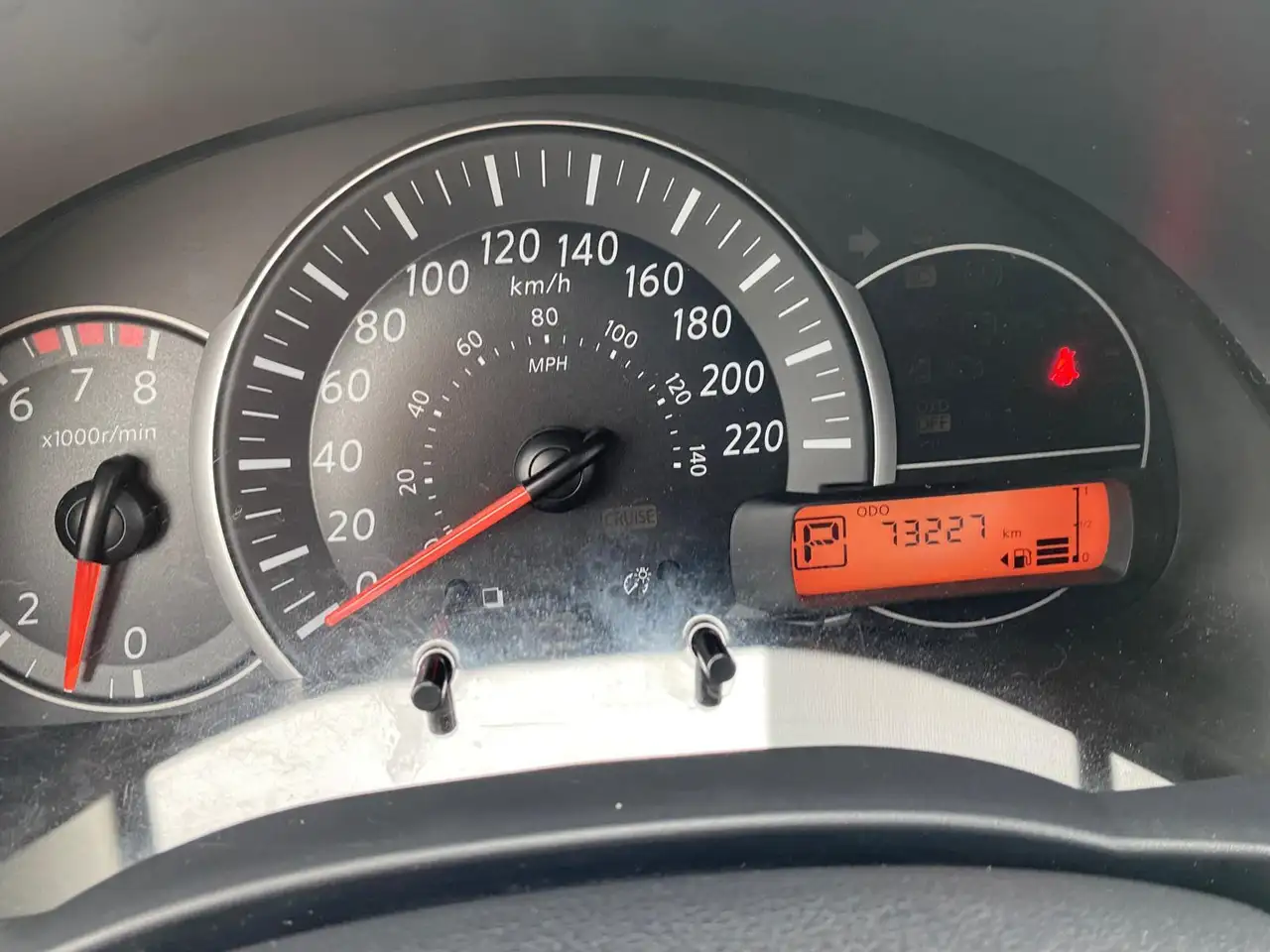 Nissan Micra снимка Nissan Micra