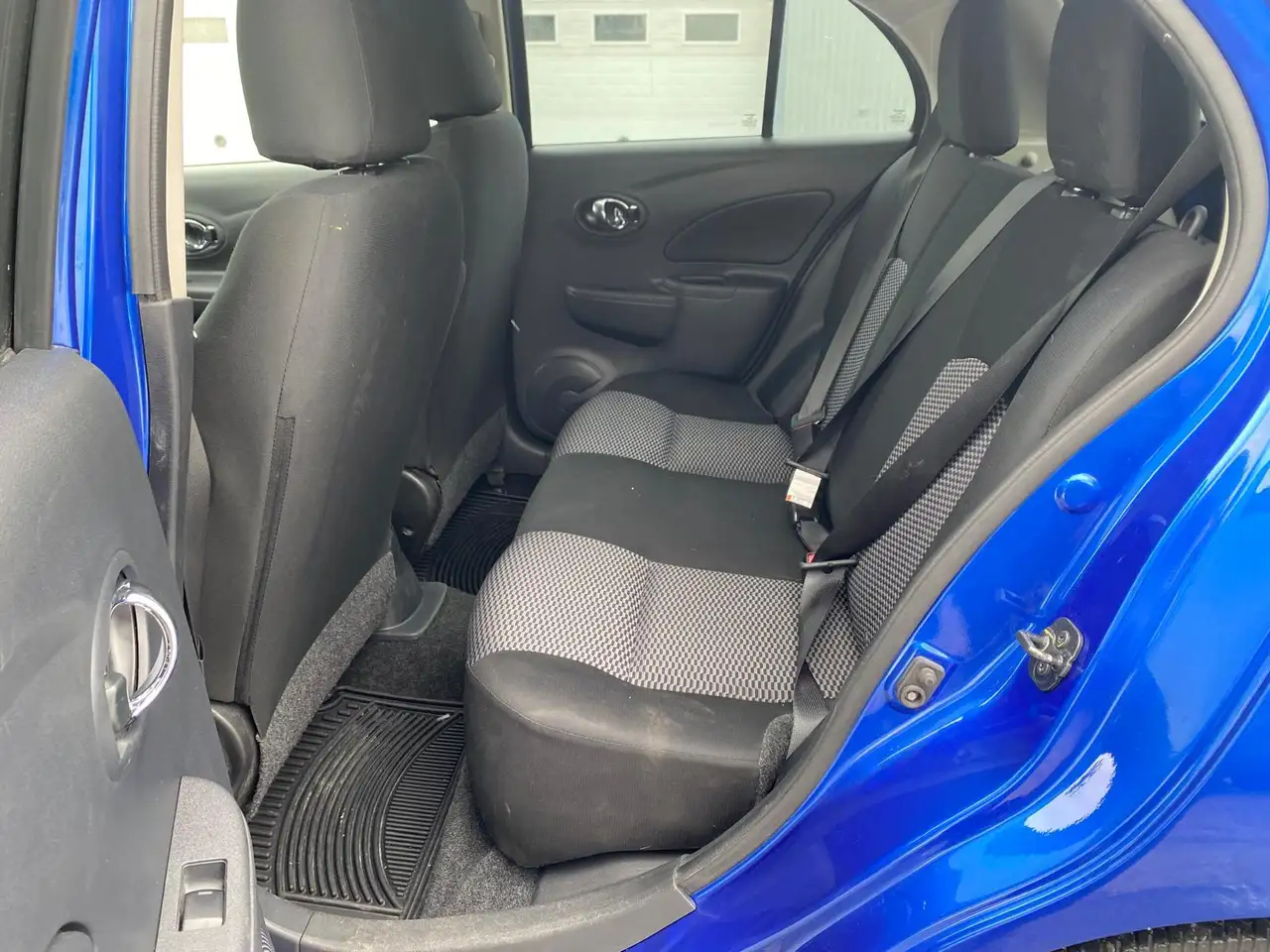 Nissan Micra снимка Nissan Micra