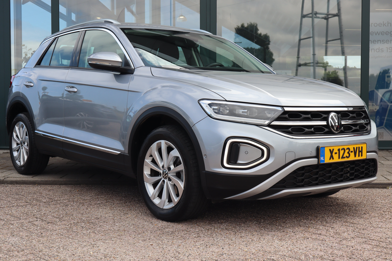 Volkswagen T-Roc 1.5 TSI Style 150PK TREKHAAK|AUTOMAAT | Achteruitr — photo 11