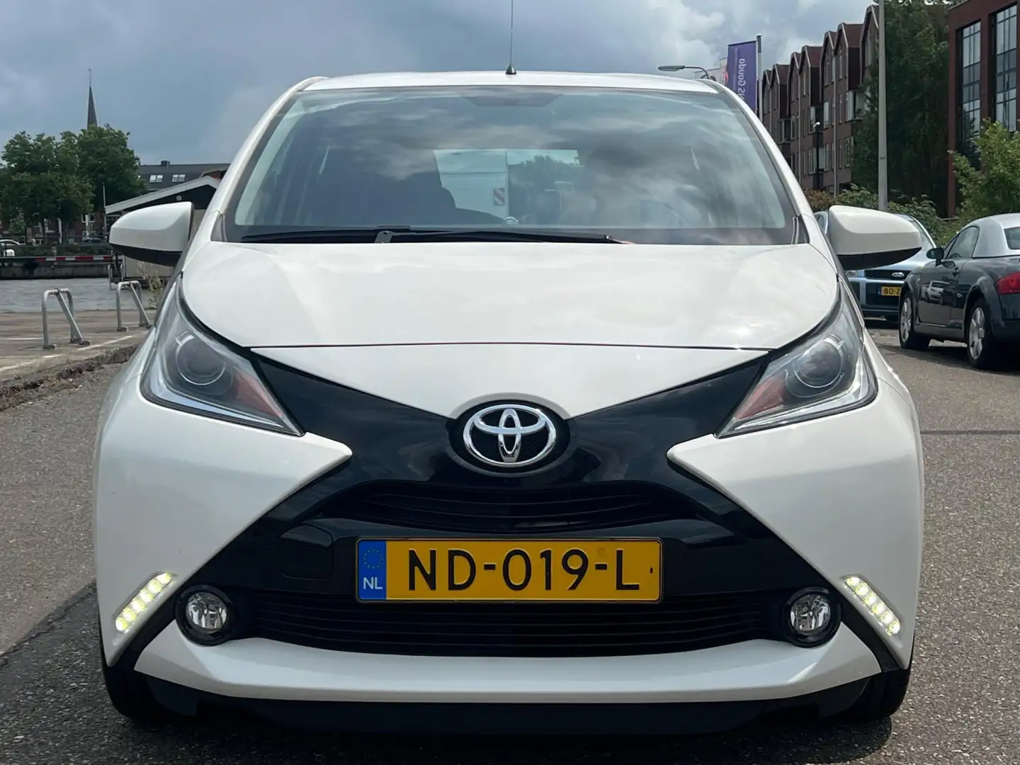 Toyota Aygo 1.0 VVT- CRUISE CAMERA AIRCO NAP 5DRS Wit - 2