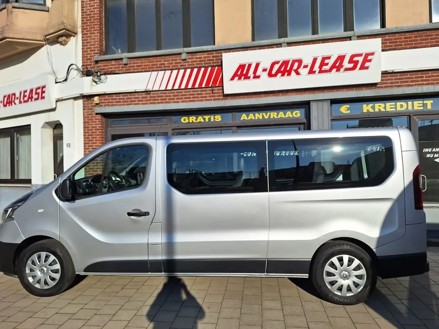 Renault Trafic Grand Passenger / H1L2 / 9PL /Airco / GPS / Cruise Zilver - 1