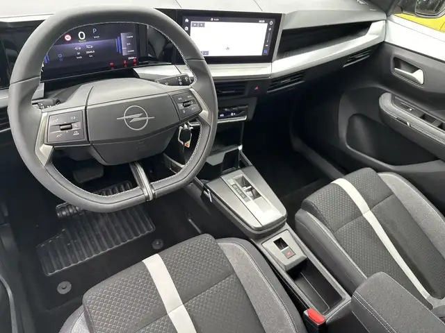 Opel Frontera view 9