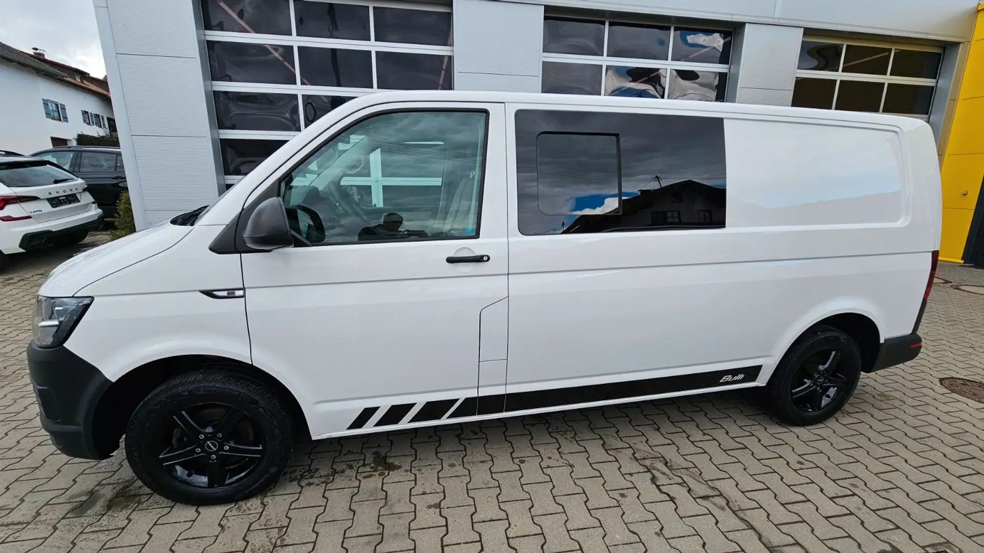 Volkswagen T6 Transporter T6 Kasten-Kombi Kasten EcoProfi lang PDC/AHK Weiß - 2