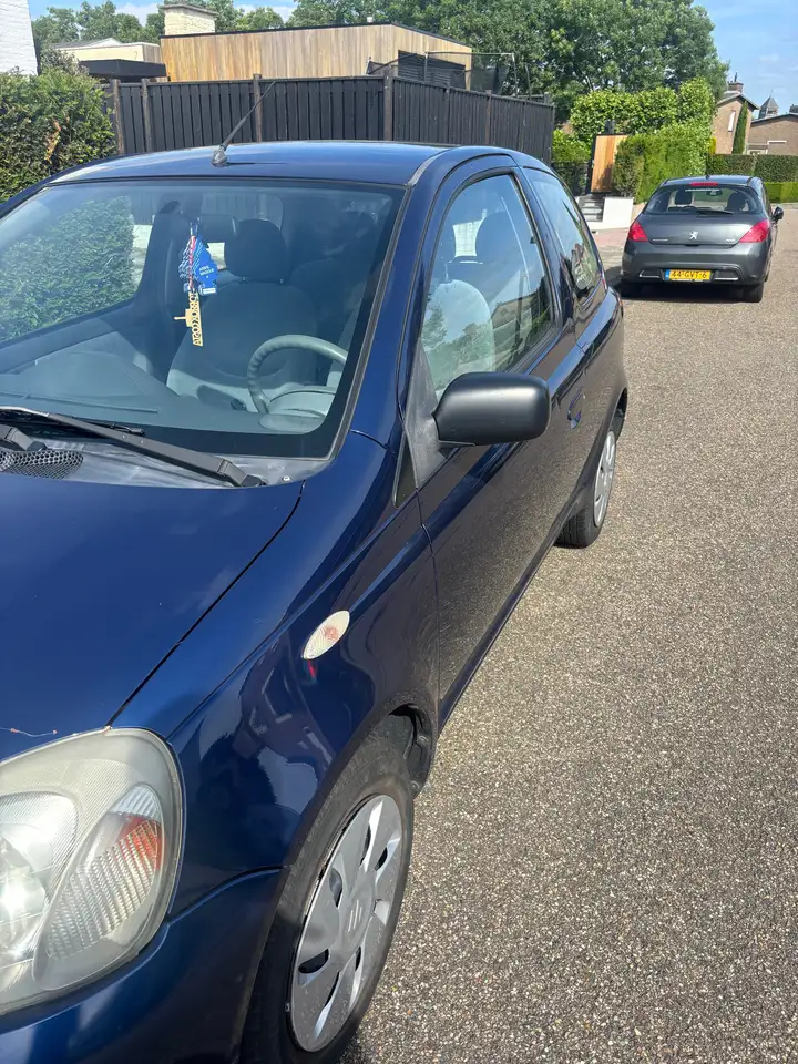 Toyota Yaris 1.0-16V VVT-i Luna, foto 4