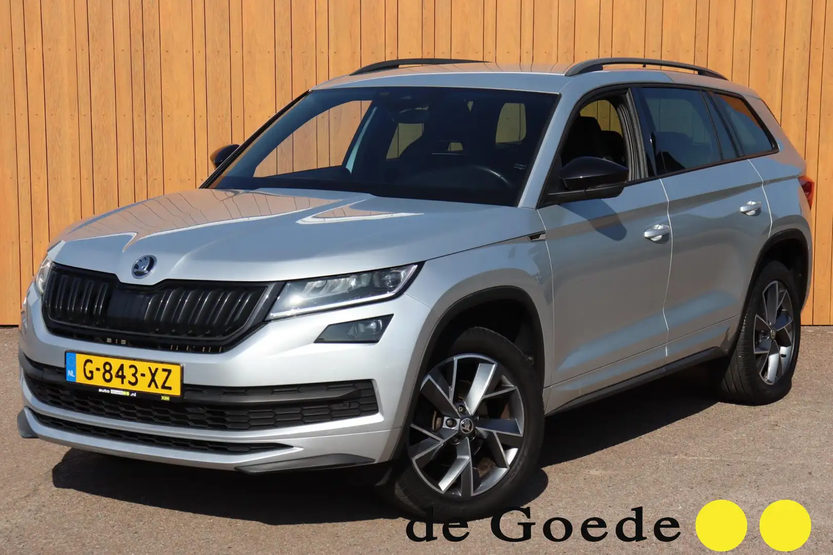 Skoda Kodiaq 1.5 TSI Sportline Business org. NL el.klep stoelve Grijs - 1