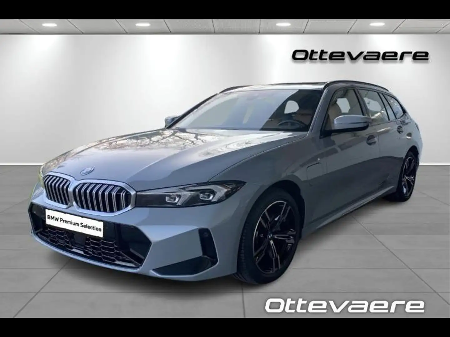 BMW 330 Touring X-Drive M-Sport Grigio - 1