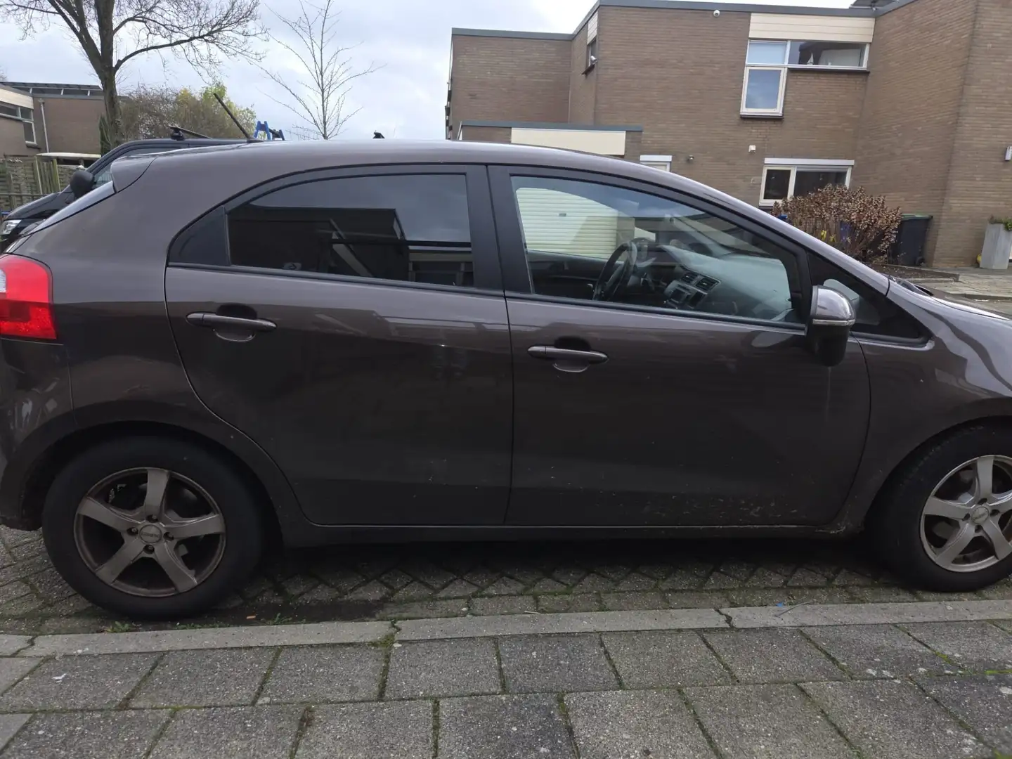 Kia Rio 1.2 CVVT Plus Pack Barna - 2