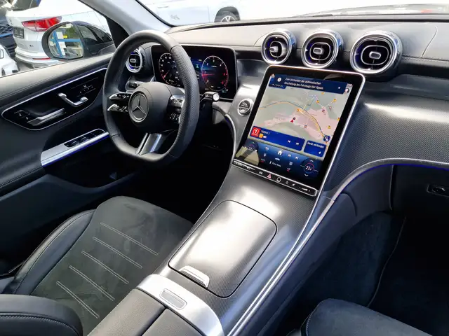 Mercedes-Benz GLC view 8